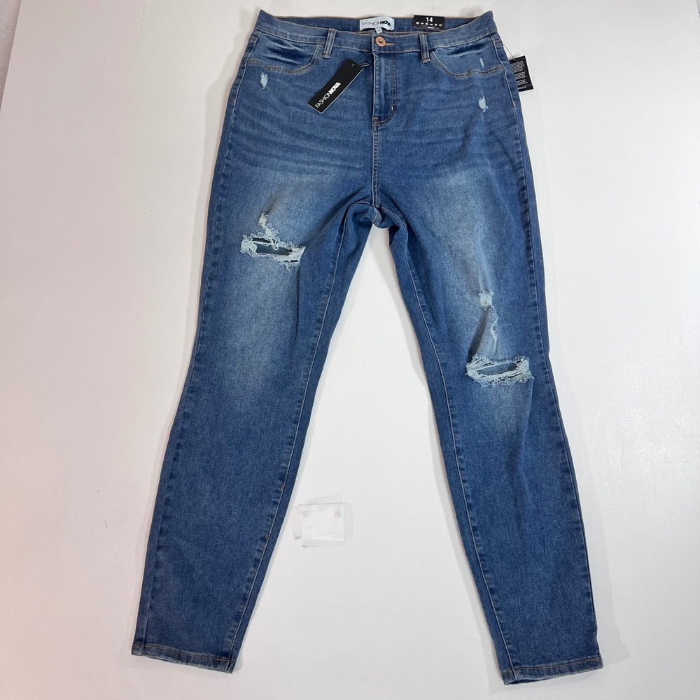 Fashion Nova Turn Heads Booty Lifting Skinny Jeans 14 NWT Medium Wash